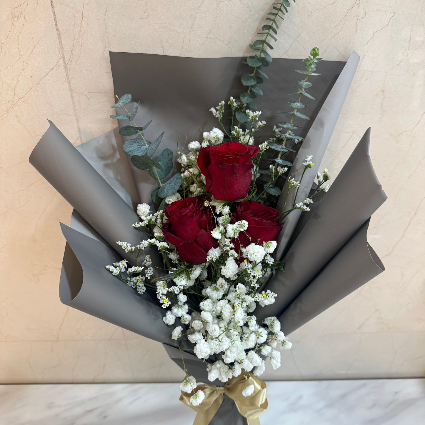 ช่อกุหลาบสด 3 ดอก Ash Grey